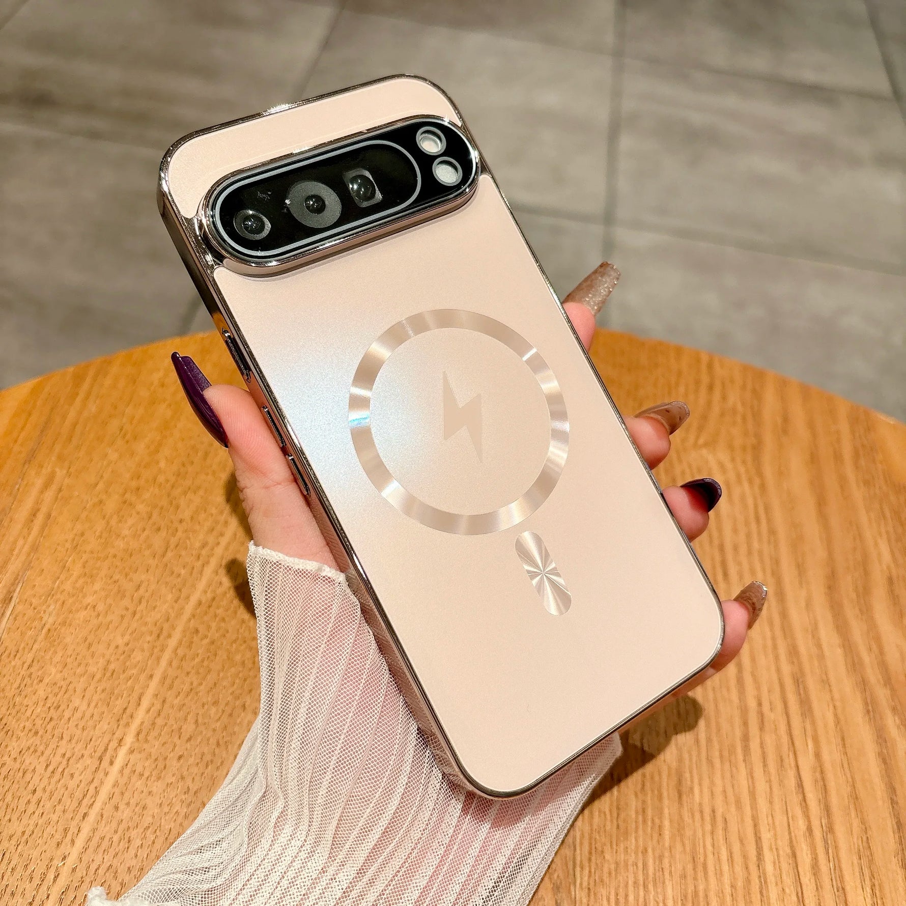 Google Pixel Luxury Metallic Frosted Magsafe Phone Case