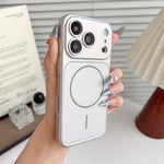 Apple iPhone - Carbon Fiber MagSafe Anti Scratch Case