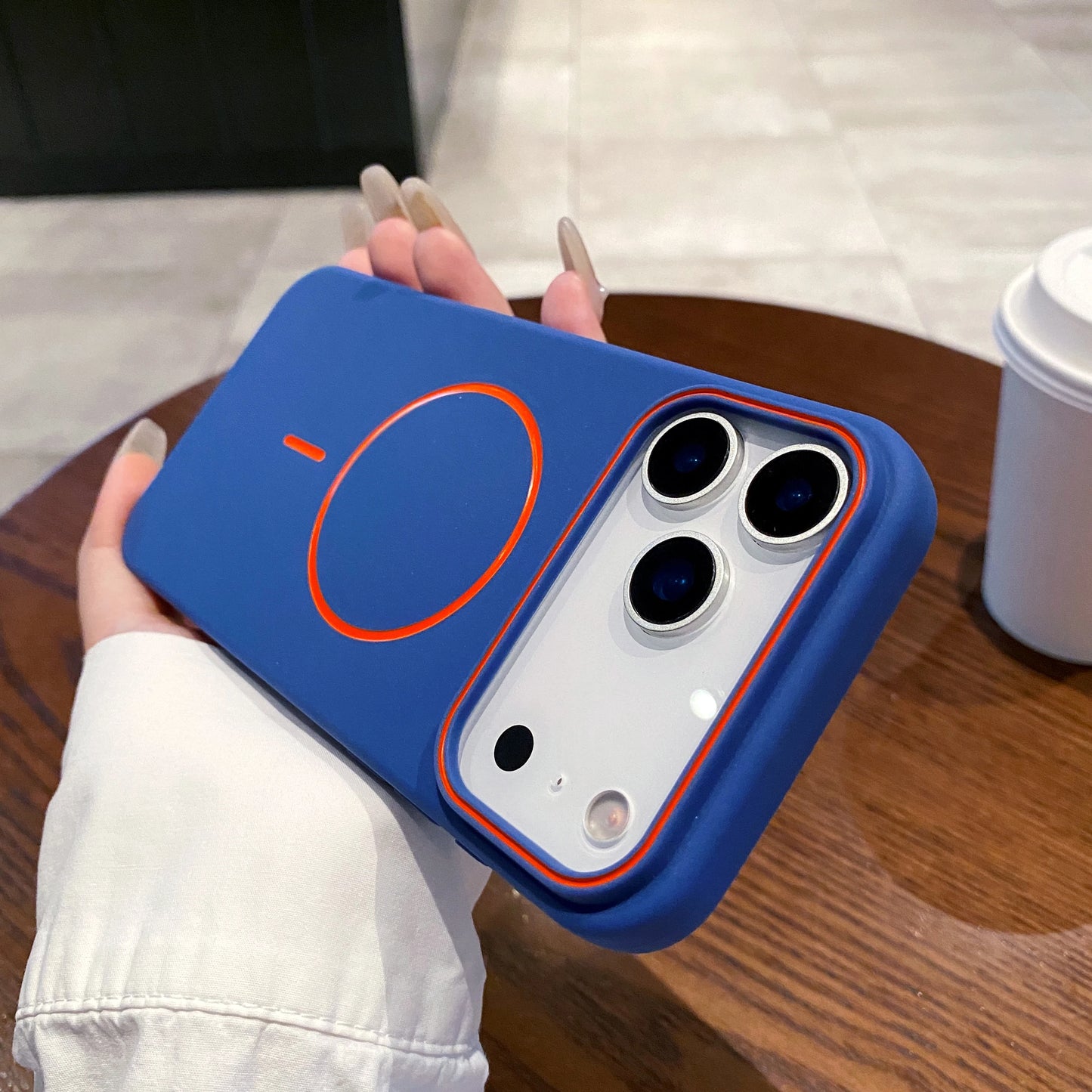 Apple iPhone Soft Matte Magsafe Case