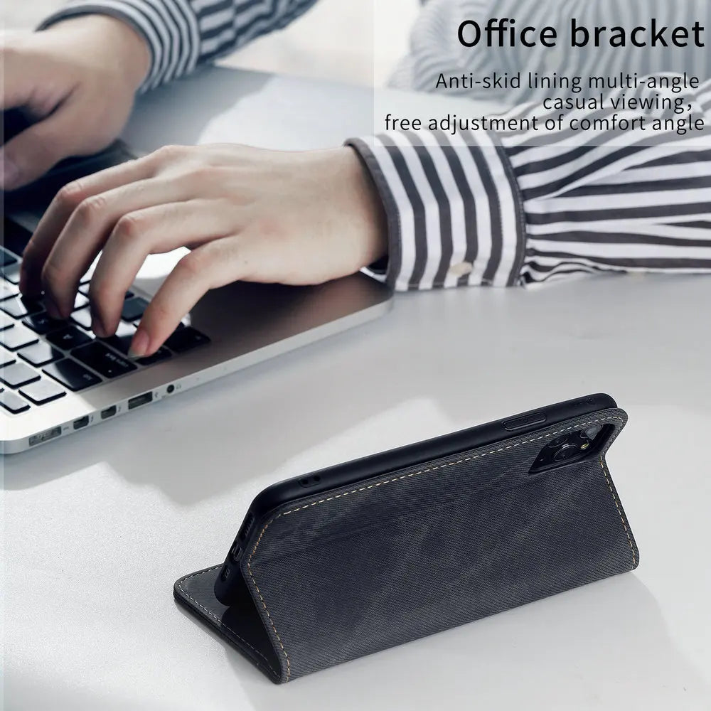 LuxCase Leather Magnetic Flip Wallet for Samsung Galaxy