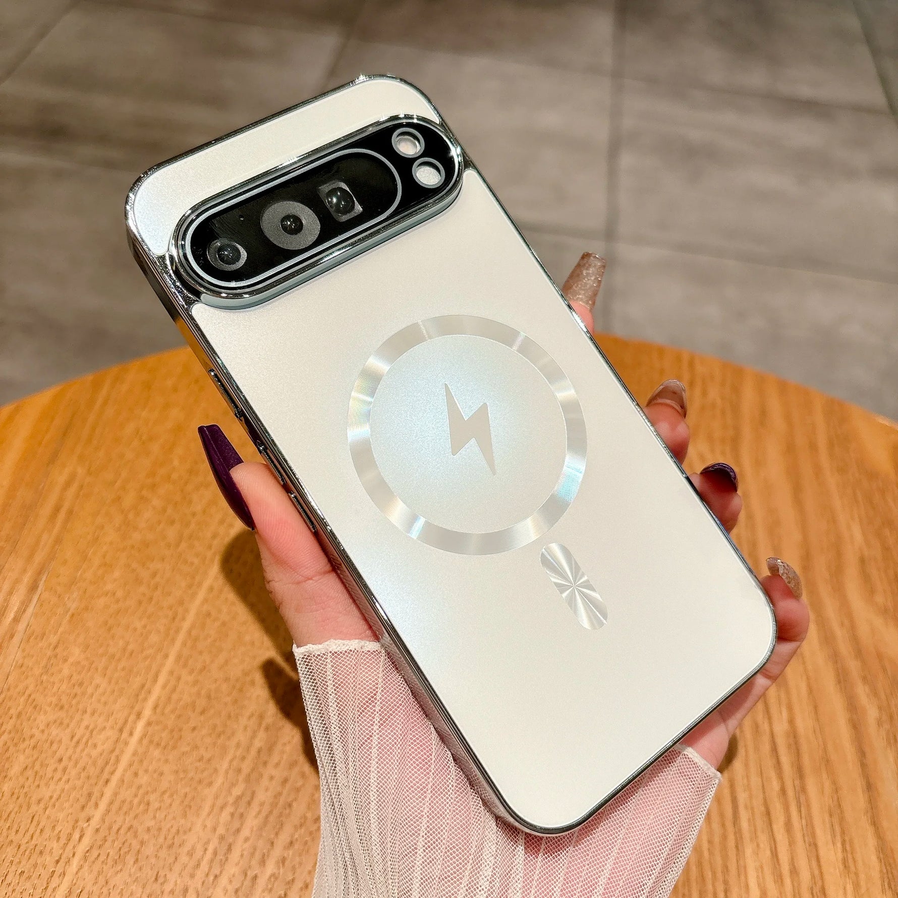 Google Pixel Luxury Metallic Frosted Magsafe Phone Case