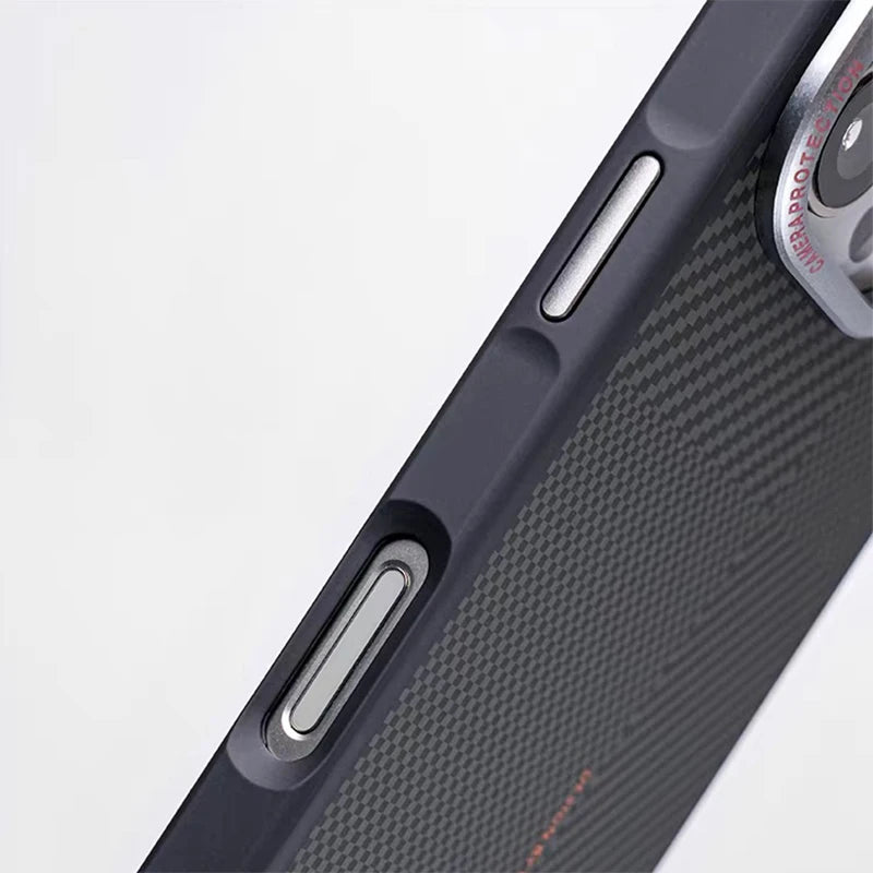 Apple iPhone Carbon Fibre Feel Magsafe Case