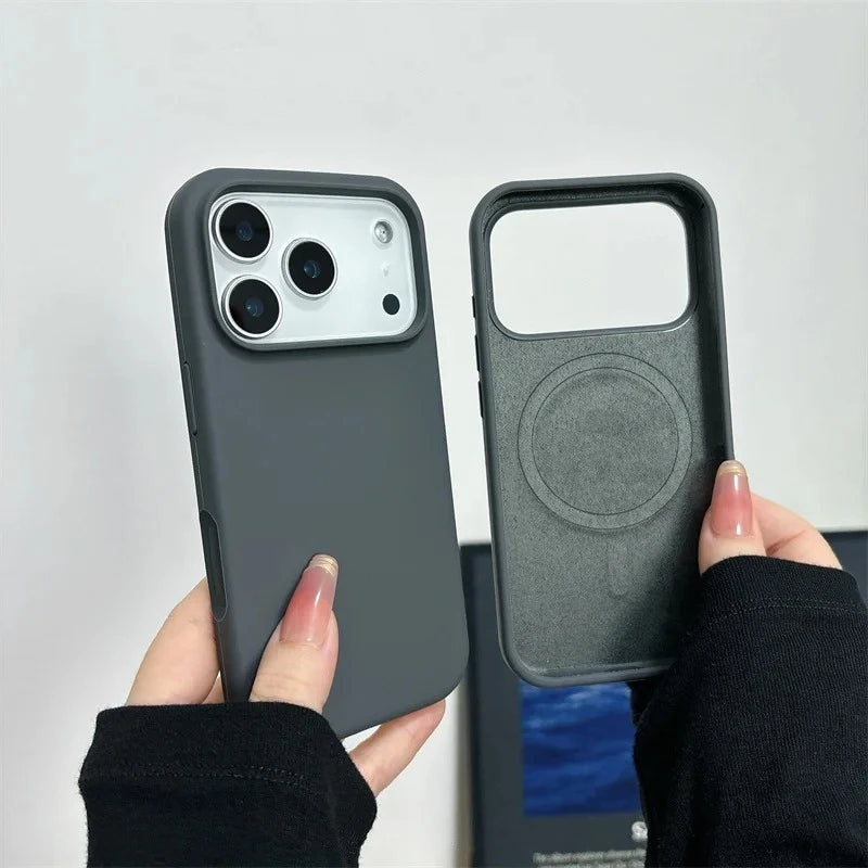 Apple iPhone - Premium Magnetic Liquid Silicone Case