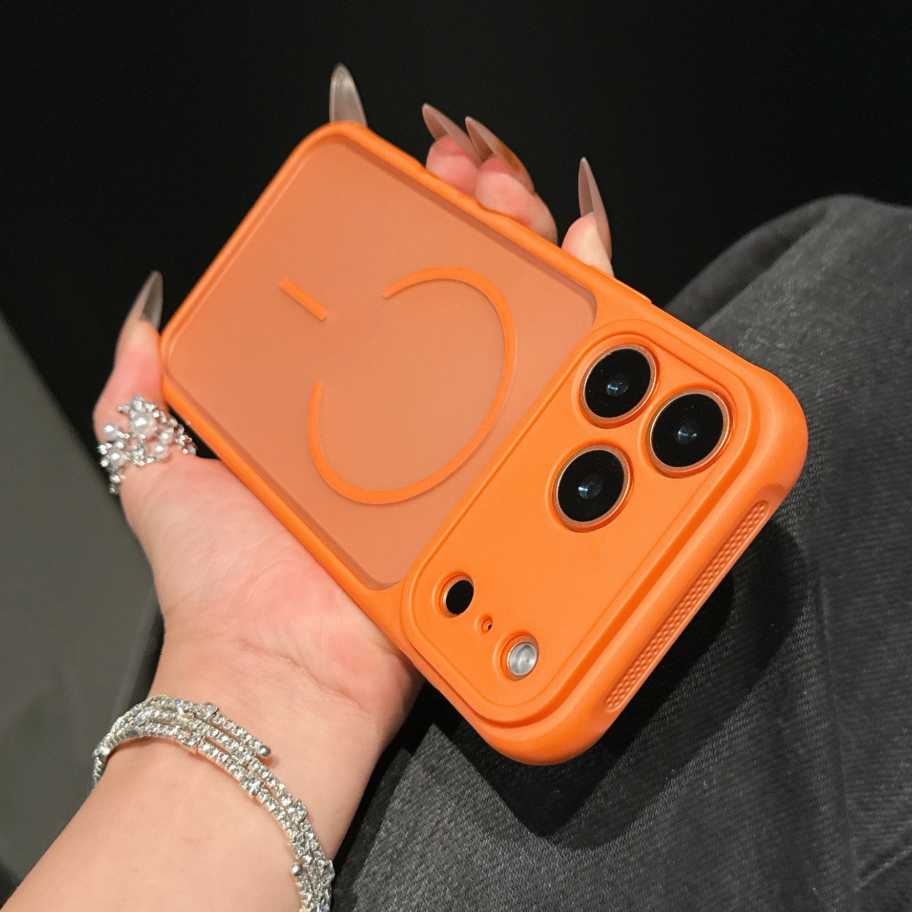 Apple iPhone - Rugged Matte MagSafe Case