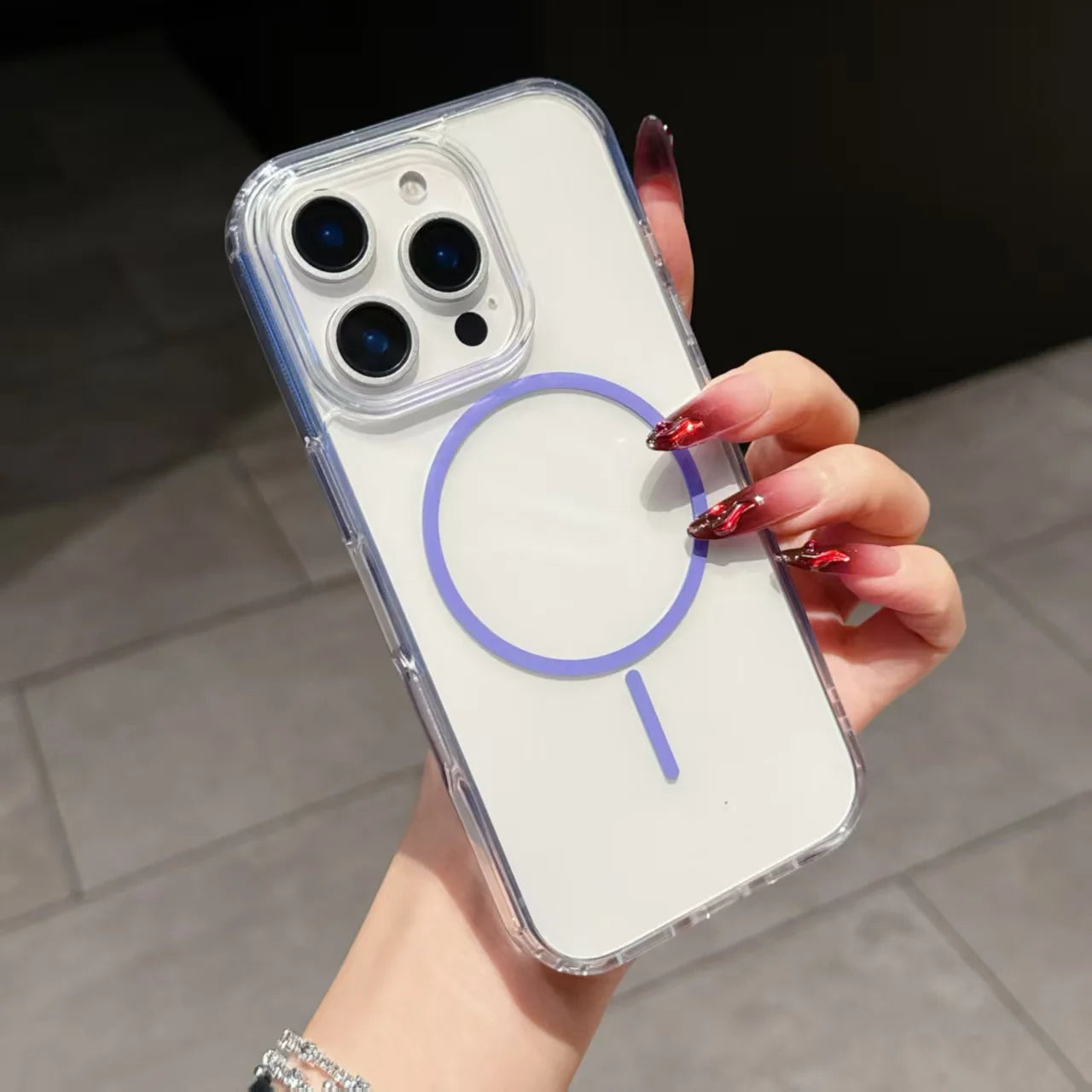 Apple iPhone - Transparent MagSafe Case