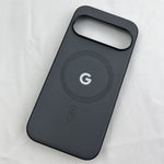 Google Pixel - Silicone MagSafe Case with Logo Design