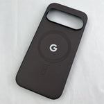 Google Pixel - Silicone MagSafe Case with Logo Design