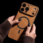 Apple iPhone Retro Matte Leather Look MagSafe Case